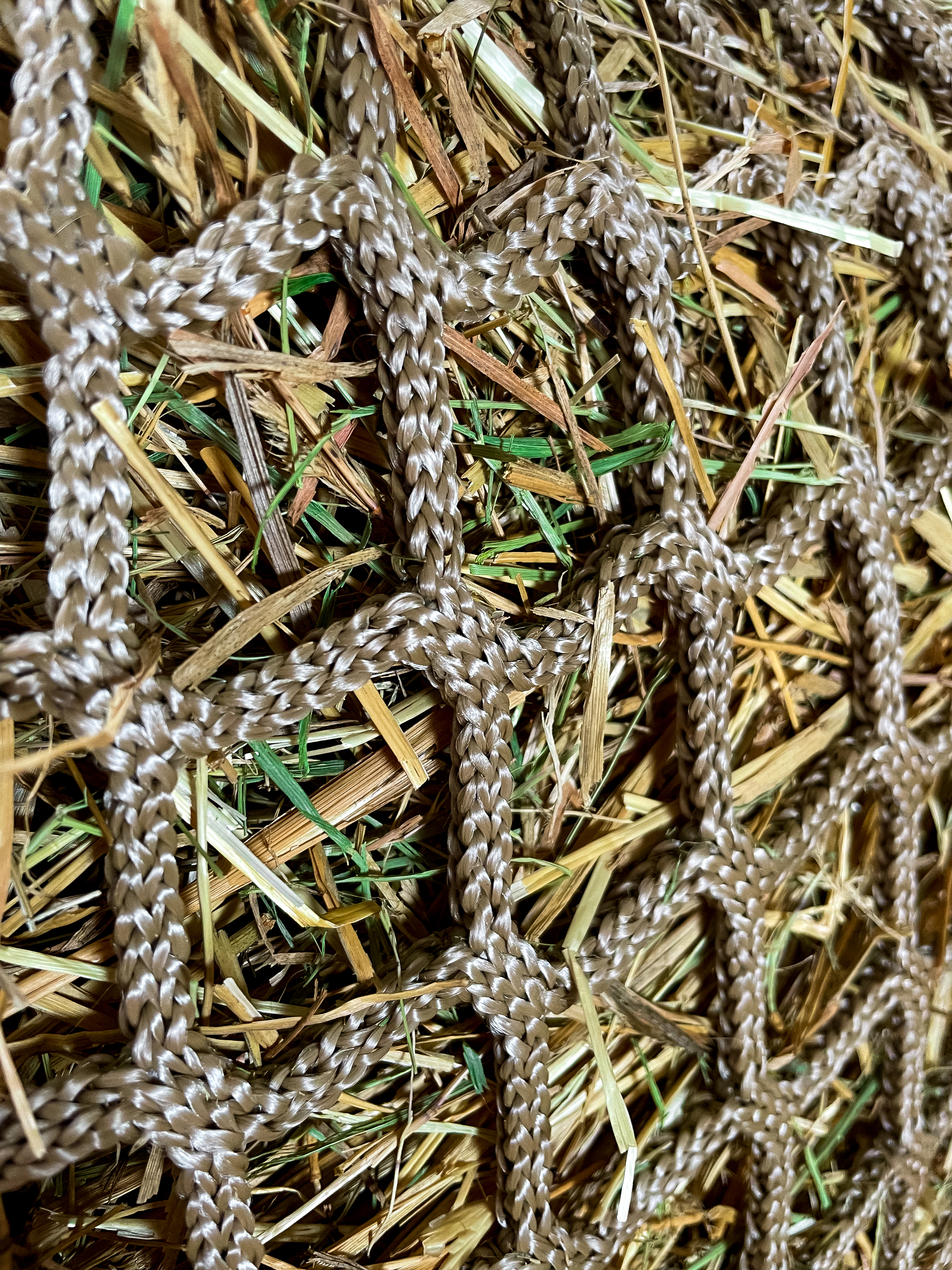 Hay Slow Feeder Net 2,5 kg (45 mm) — afbeelding 4