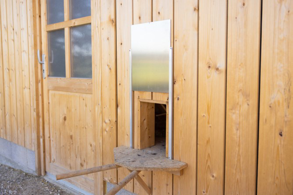 Kerbl Schuifdeur Met Rails S 22 x 33 cm — afbeelding 2