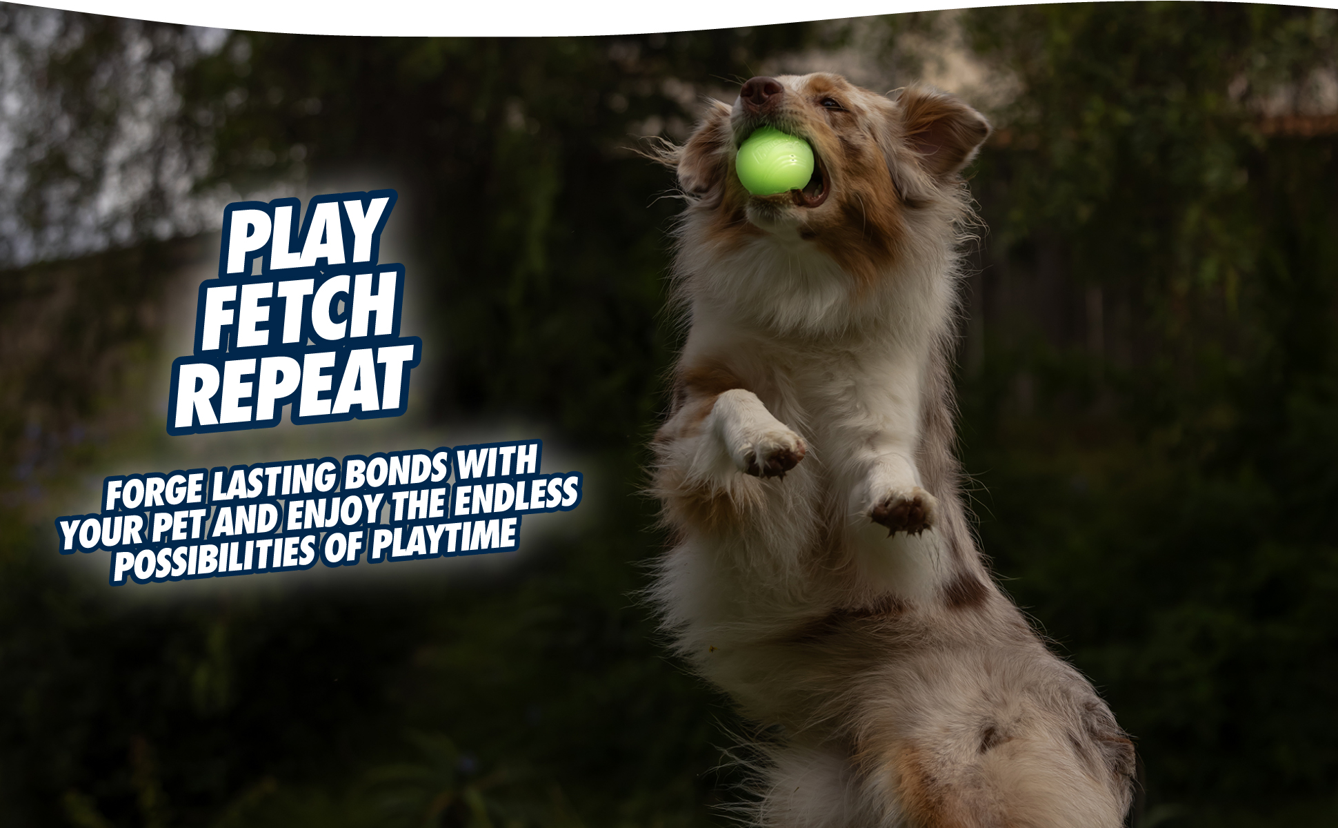 Chuckit! Max Glow Ultra Squeaker Ball M — afbeelding 4